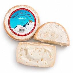 Mitica Nieve de Cabra Goat's Milk Cheese 1